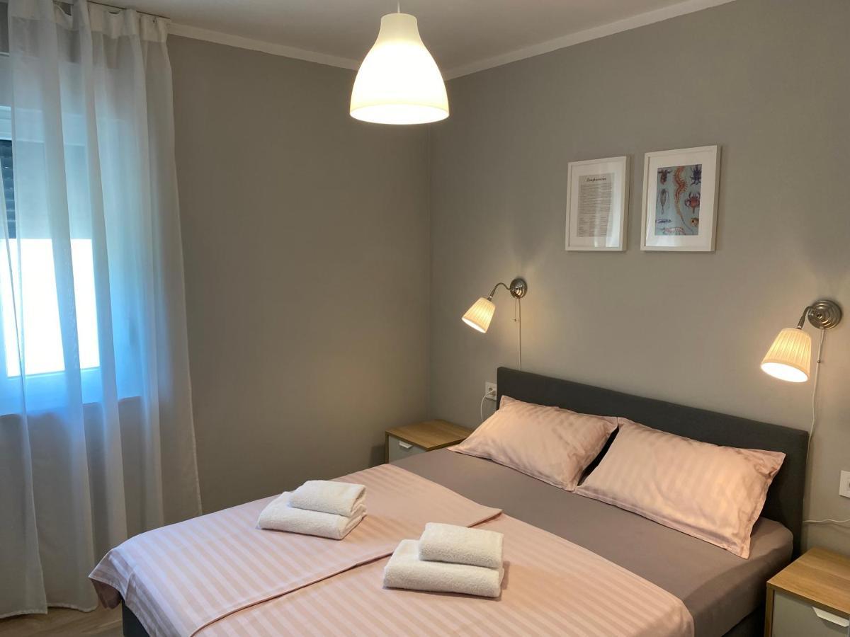M Plus Residence Pinezići 外观 照片
