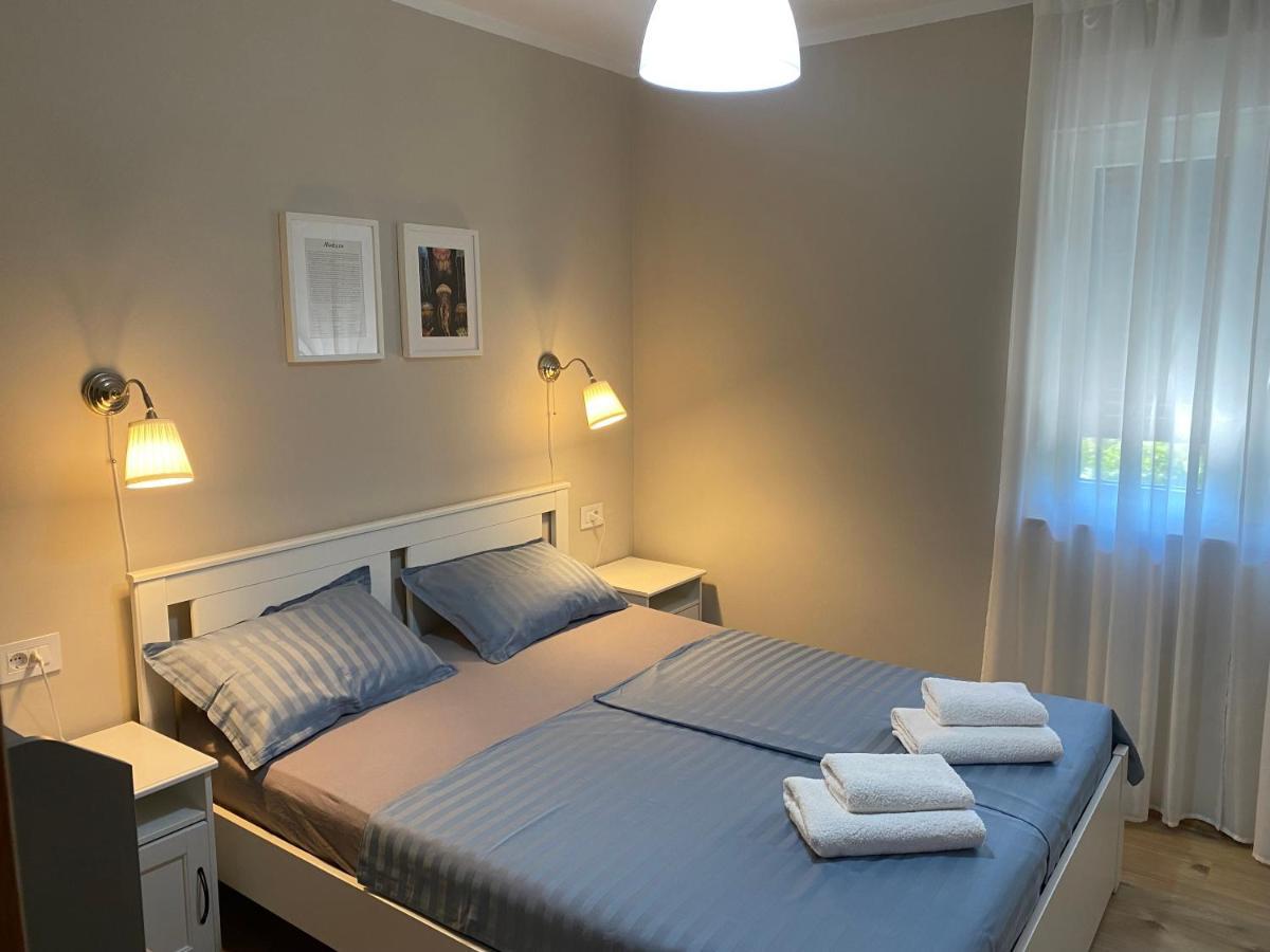 M Plus Residence Pinezići 外观 照片
