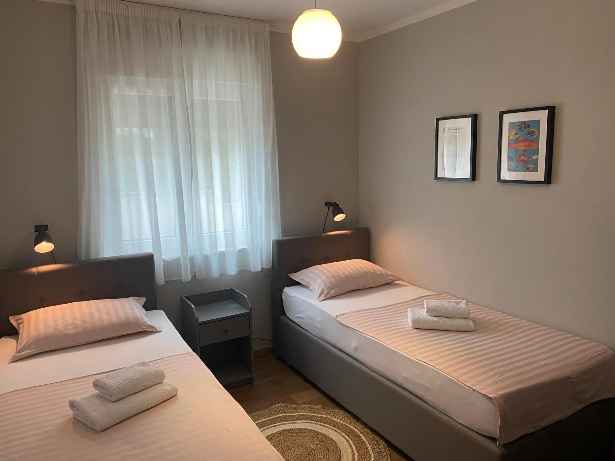 M Plus Residence Pinezići 外观 照片
